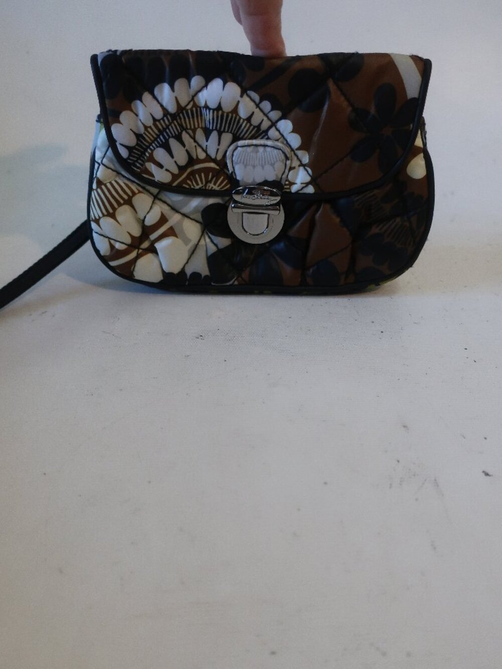 Womens Vera Bradley Black, Multi Cocoa Moss Pattern Wristlet